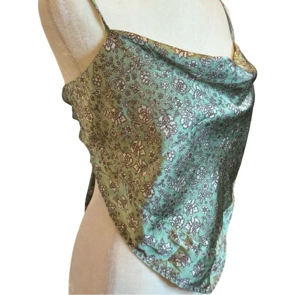 Japna Floral Satin Scarf  Top Size L NWT - Picture 3 of 10